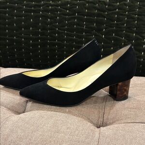 Sarah Flint black suede pumps